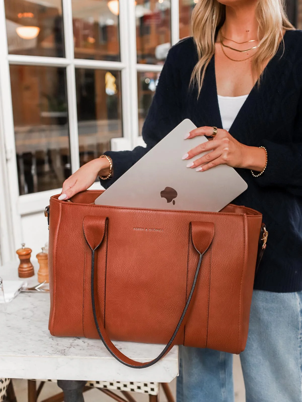 Multitasker Chestnut - PreOrder - Image 5