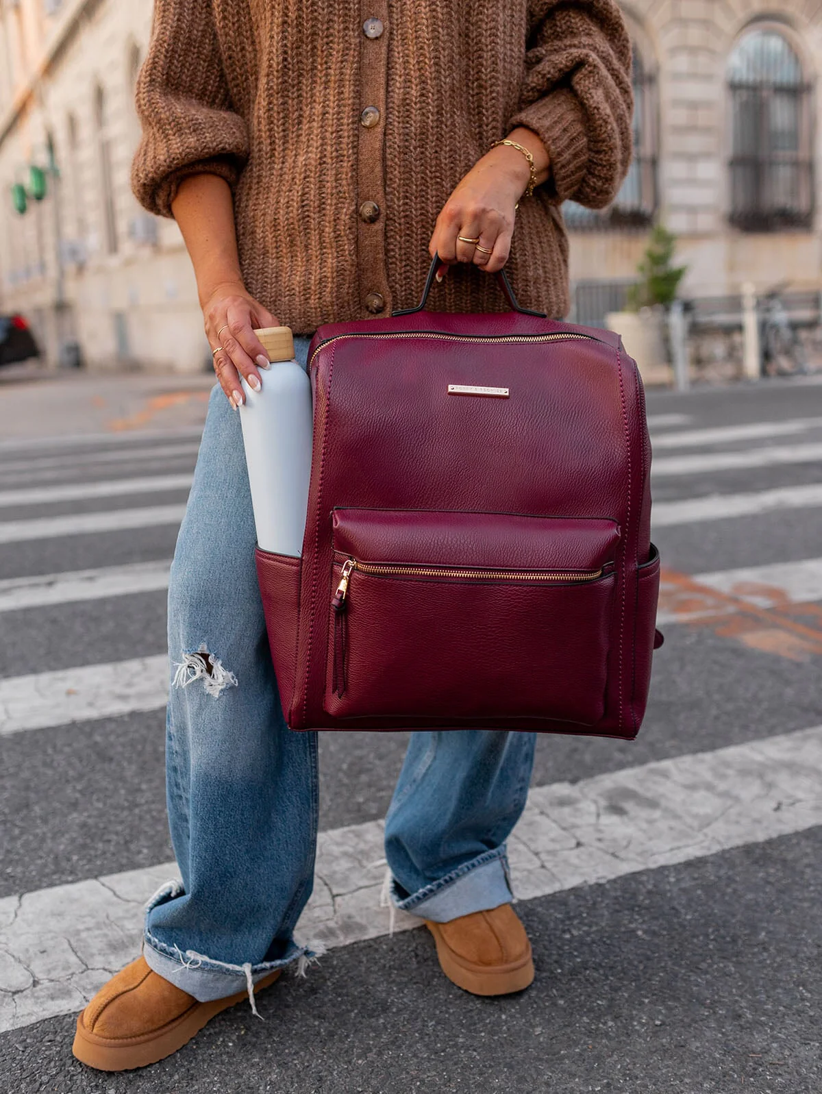 Nomad Backpack Berry - Image 6