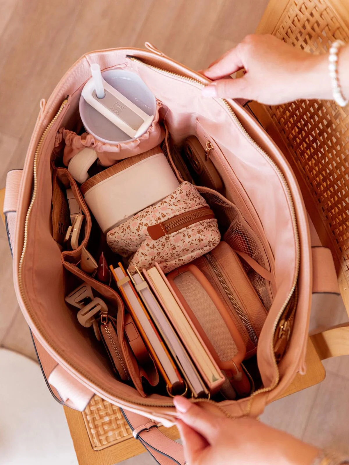 Multitasker Blush - Image 2